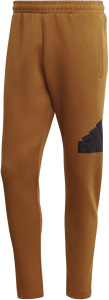 adidas Future Icons Badge of Sport joggingsbroek heren terracotta