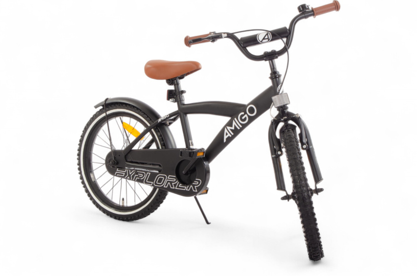 AMIGO Explorer 18 Inch Boys Coaster Brake Black/White