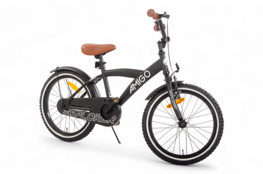 AMIGO Explorer 18 Inch Boys Coaster Brake Black/White