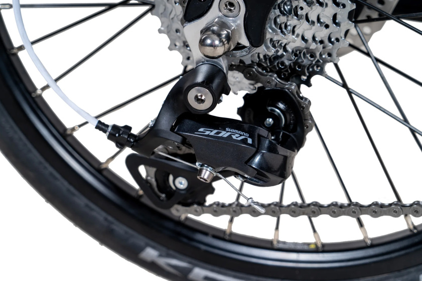 Chrisson EF3 20 Inch 32 cm Unisex 9SP Mechanical disc brake Black