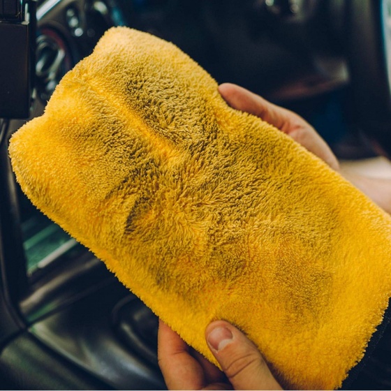 nettoyant d'int&eacute;ur New Car Scent Protectant473 ml