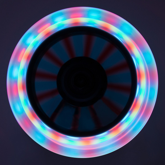 Muuwmi Neon 2-wiel Kinderstep LED Opvouwbaar Voetrem Zwart/Groen