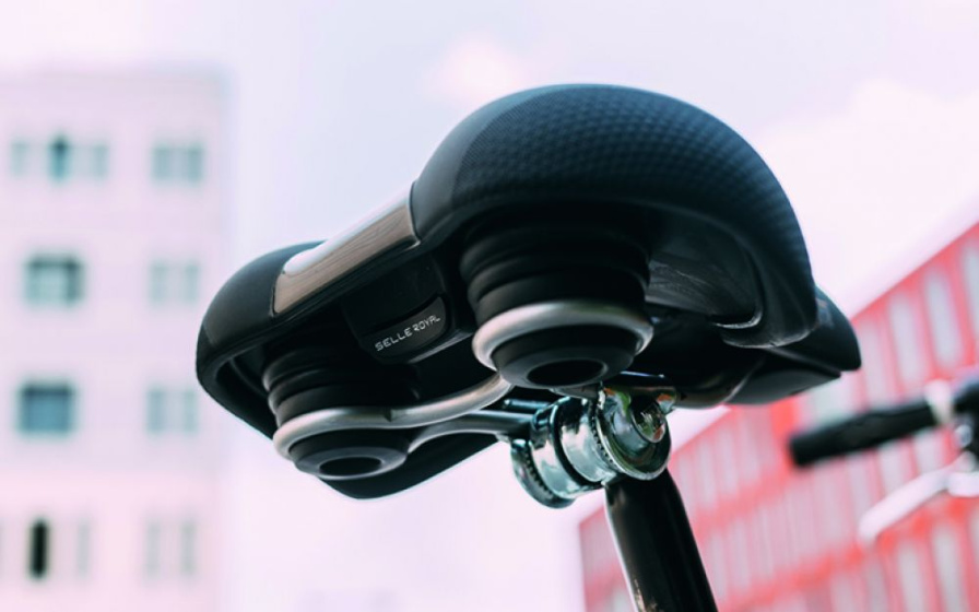 Selle Royal Ellipse Relaxed Fahrradsattel 251 x 223 mm 90° Schwarz