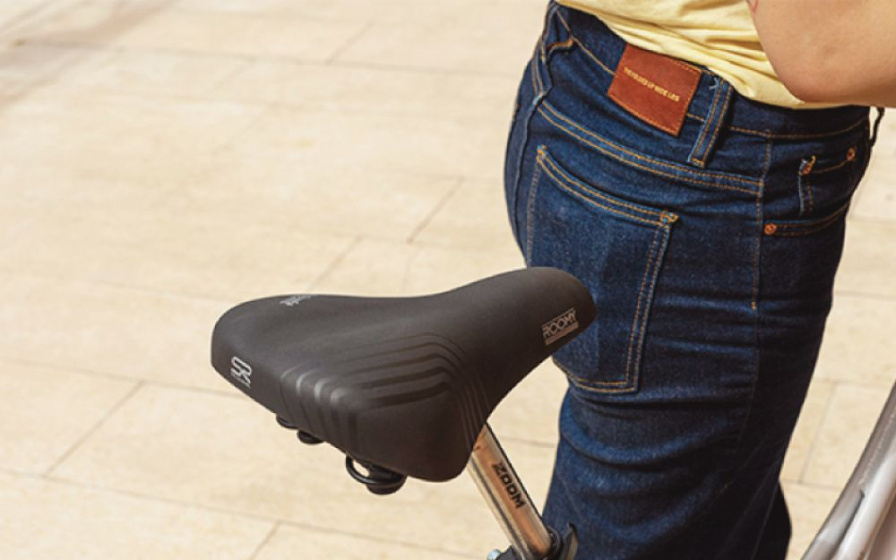 Selle Royal Roomy Relaxed Fahrradsattel 277 x 215 mm 90° Schwarz