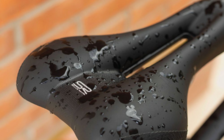 Selle Royal Ellipse Athletic Fahrradsattel 266 x 163 mm 45° Schwarz