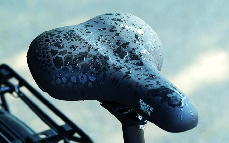 Selle Royal Freeway Fit Moderate Fahrradsattel 260 x 186 mm 60° Schwarz