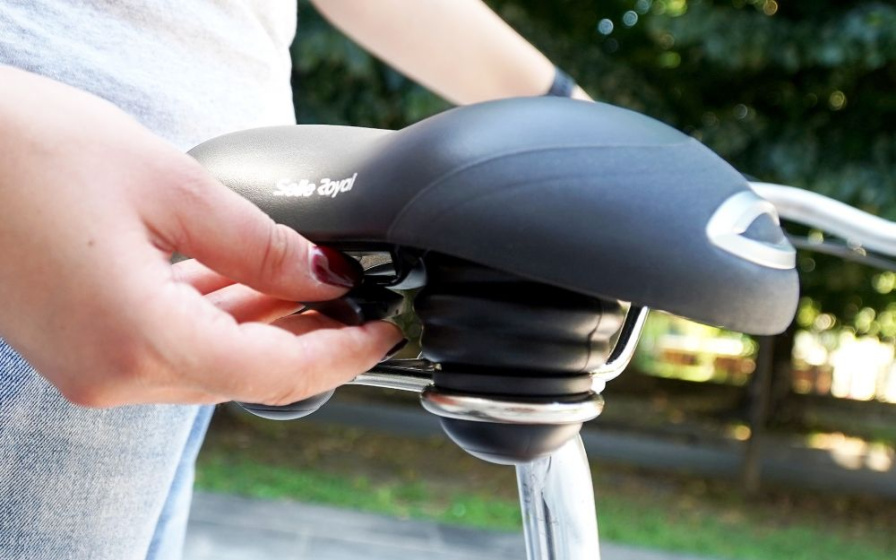 Selle Royal Lookin Relaxed Bicycle Saddle 248 x 223 mm 90° Black