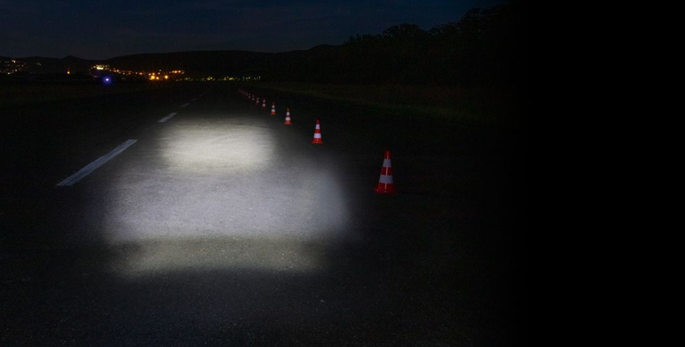 Sigma Aura Koplamp 30 Led Batterij Zwart