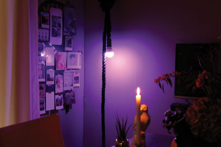XD Collection led-lamp/speaker bluetooth 11,8 cm E27 3W wit